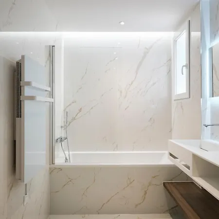 Luxury Penthouse Center * カンヌ